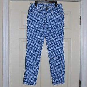 NEVER WORN VS Siren Capri, sz 0, Blue/White Floral